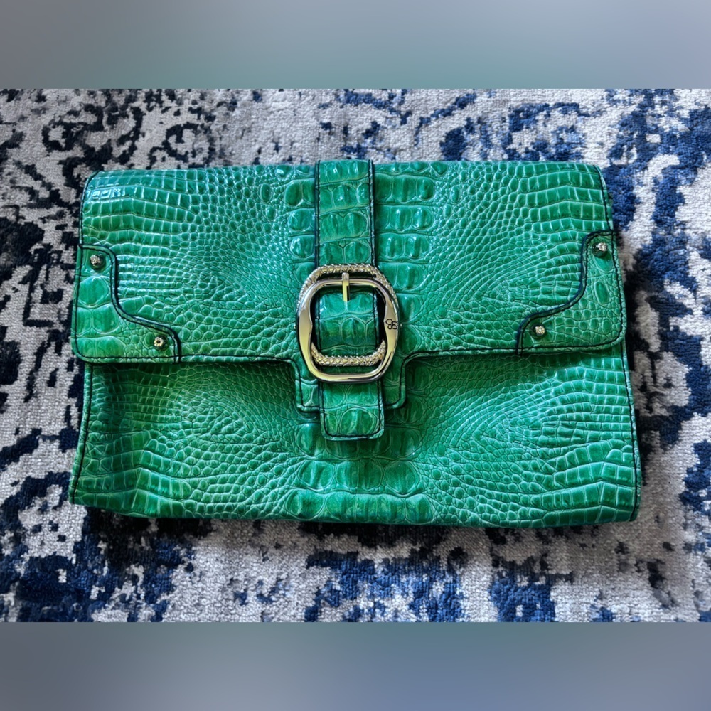 JESSICA SIMPSON Croc Pouch bag